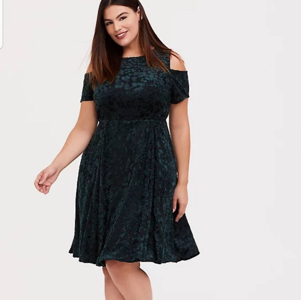 TORRID GREEN VELVET BURNOUT COLD SHOULDER SKATER DRESS